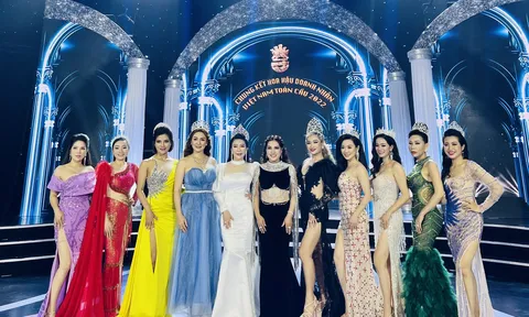 Người đẹp Dạ hội Nguyễn Thị Thanh Huyền xuất hiện thần thái trong đêm chung kết Hoa hậu Doanh nhân Việt Nam Toàn cầu 2022