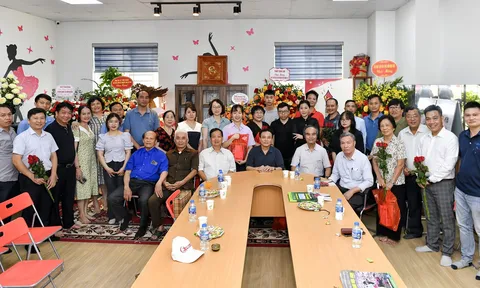 Tạp chí Khoa học Phát triển Nông thôn Việt Nam gặp mặt thân mật kỷ niệm 99 năm Ngày Báo chí Cách mạng Việt Nam